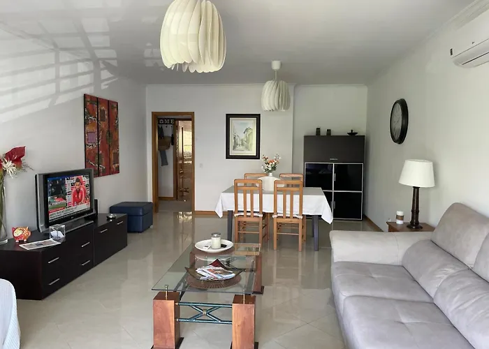 The Downtown Apartmán *