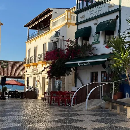 The Downtown Lägenhet