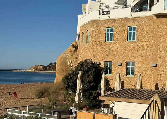 The Downtown Daire *